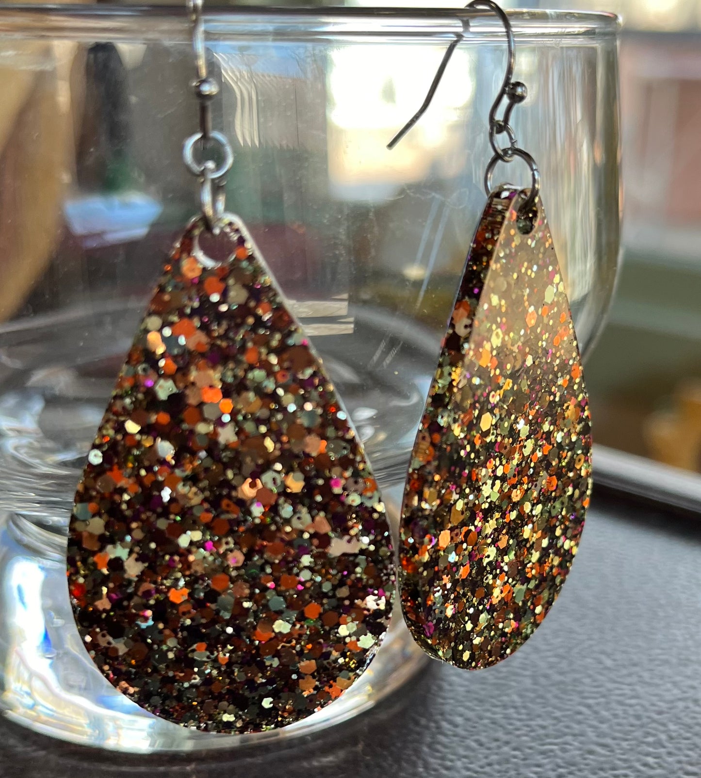 Tear drop glitter resin earrings