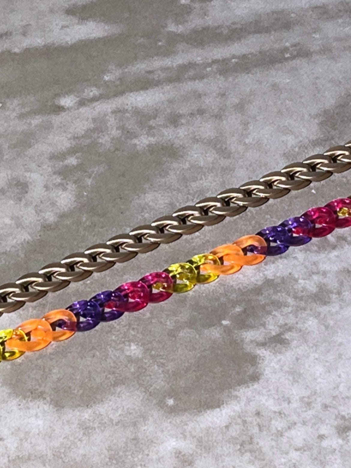 BoujeeVibesLLC - Chunky Link Plastic Sunglass Chain: Multi-Color