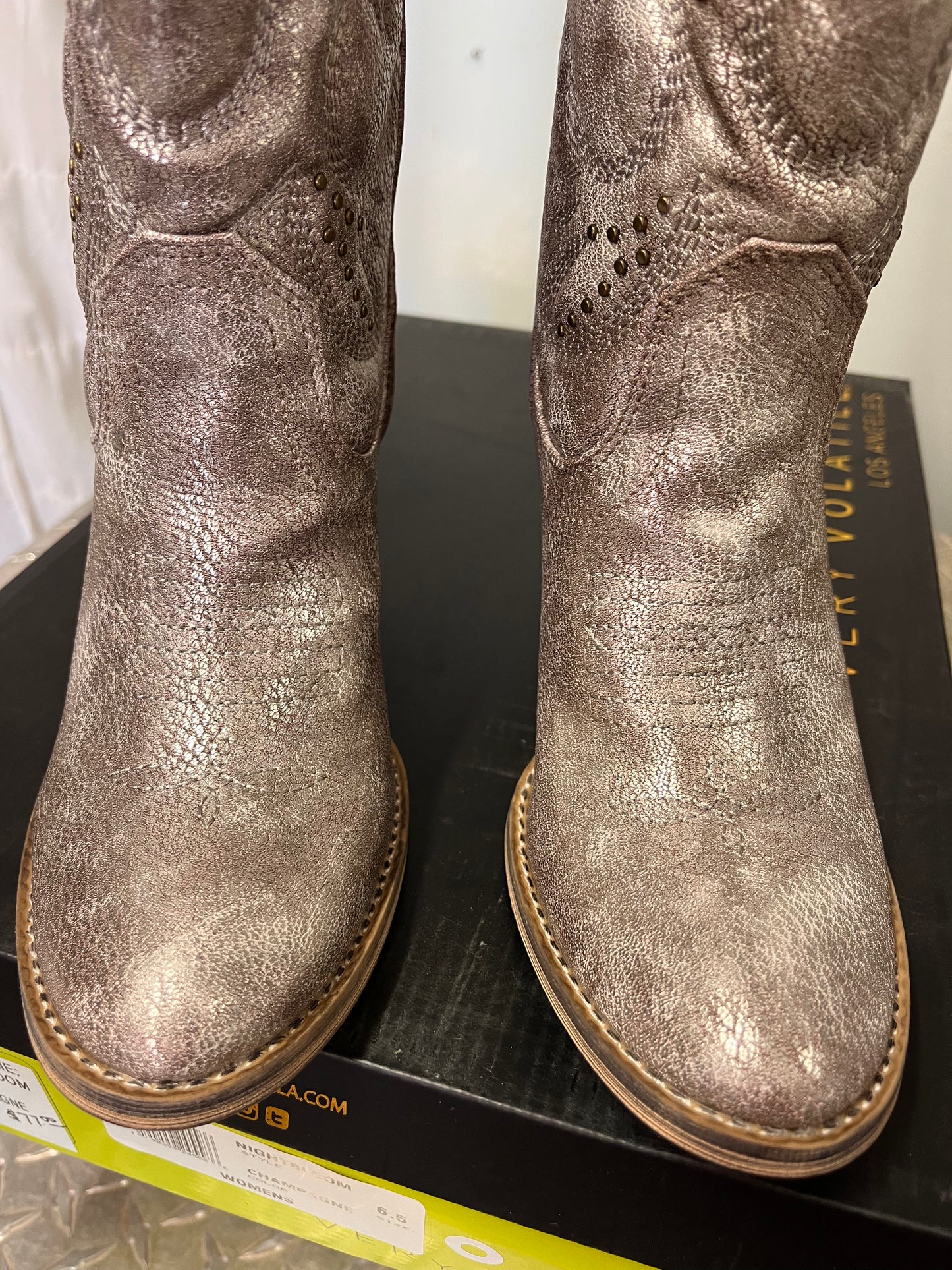 Volatile booties 2025