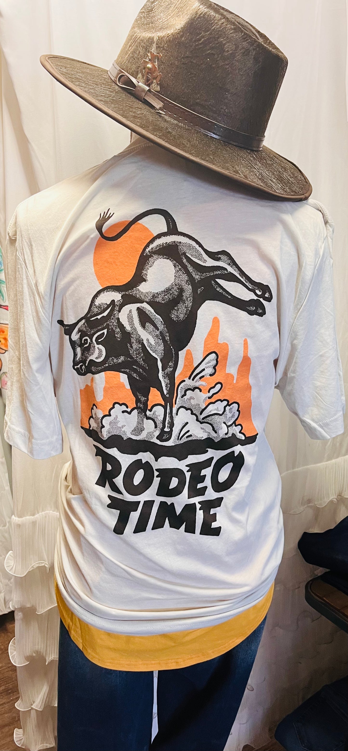 Rodeo time t-shirt Dale Brisby